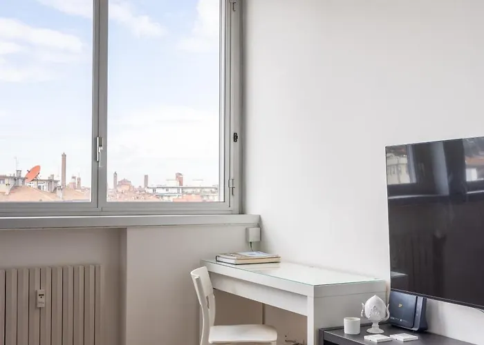 Paolo Fabbri * بولونيا