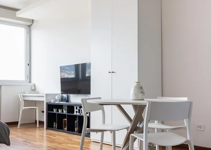 Paolo Fabbri Apartment Bologna